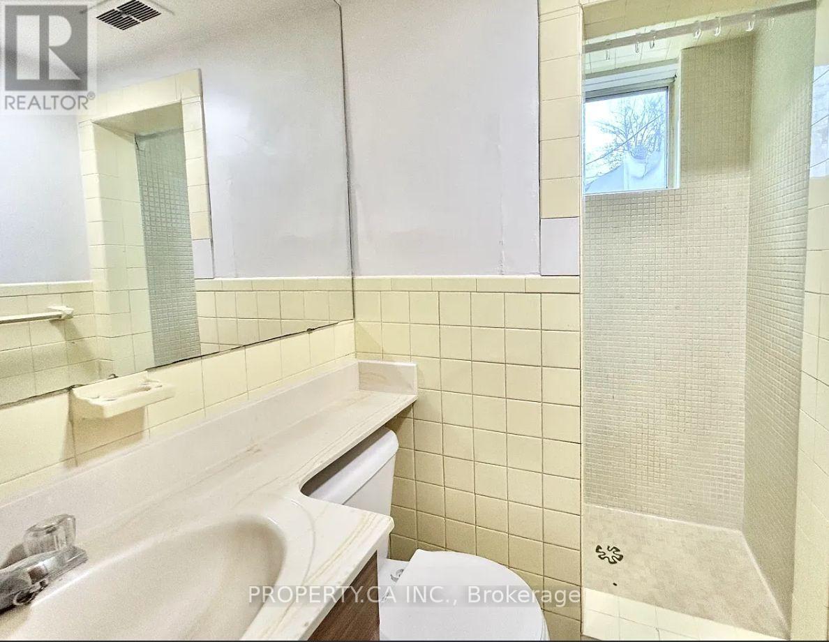 Lower - 3 Bondhead Place, Toronto, Ontario  M9V 2L9 - Photo 11 - W12958580