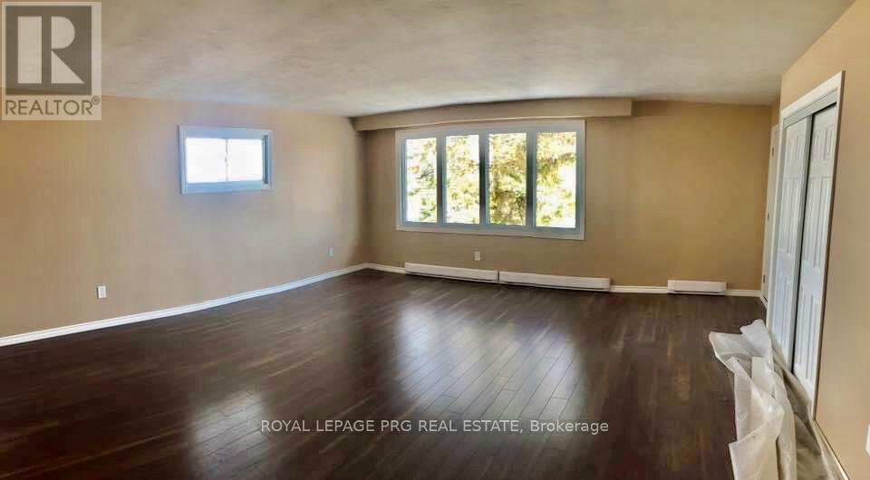 Upper - 1269 Paquette Street, Greater Sudbury, Ontario  P3A 3X9 - Photo 2 - X12958576