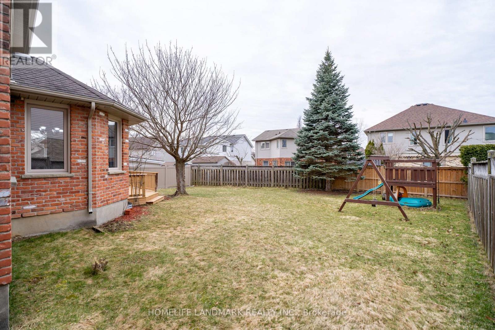 134 Moraine Court, London North, Ontario  N6G 4Z1 - Photo 39 - X12958596