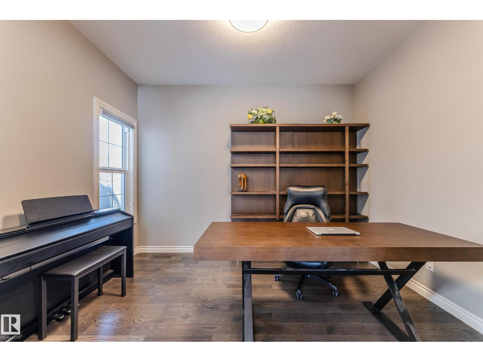 15907 18 Av Sw, Edmonton, Alberta  T6W 3E8 - Photo 9 - E4480228