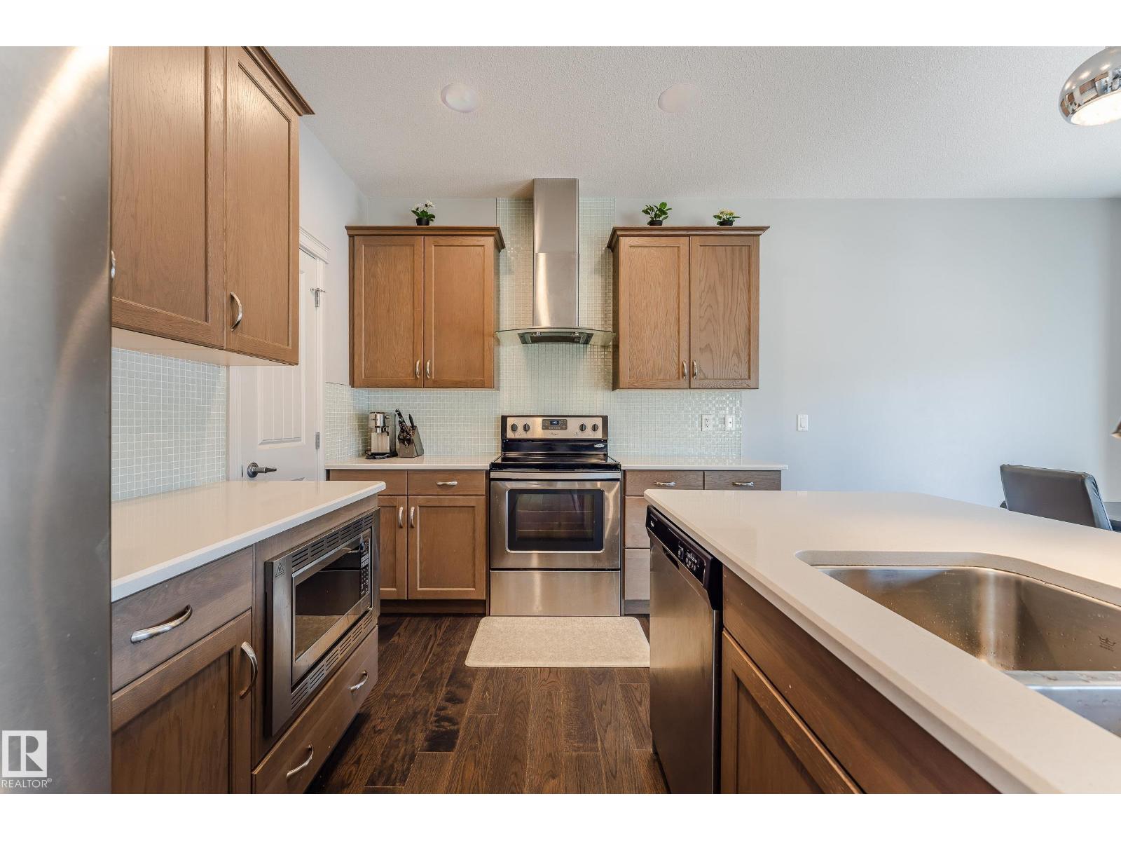 15907 18 Av Sw, Edmonton, Alberta  T6W 3E8 - Photo 14 - E4480228