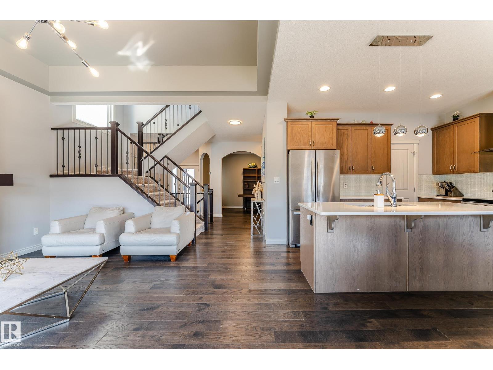 15907 18 Av Sw, Edmonton, Alberta  T6W 3E8 - Photo 12 - E4480228