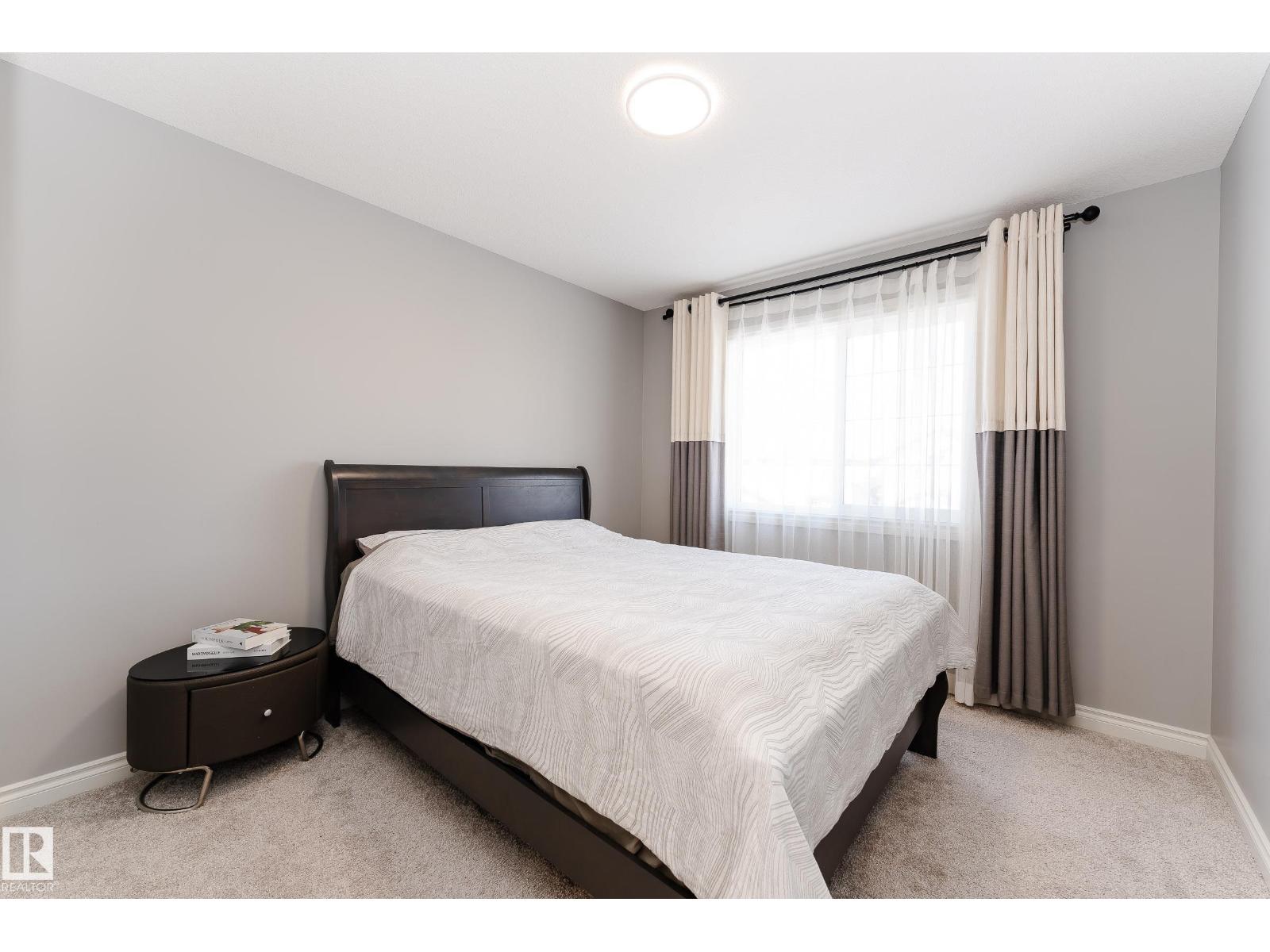 15907 18 Av Sw, Edmonton, Alberta  T6W 3E8 - Photo 35 - E4480228