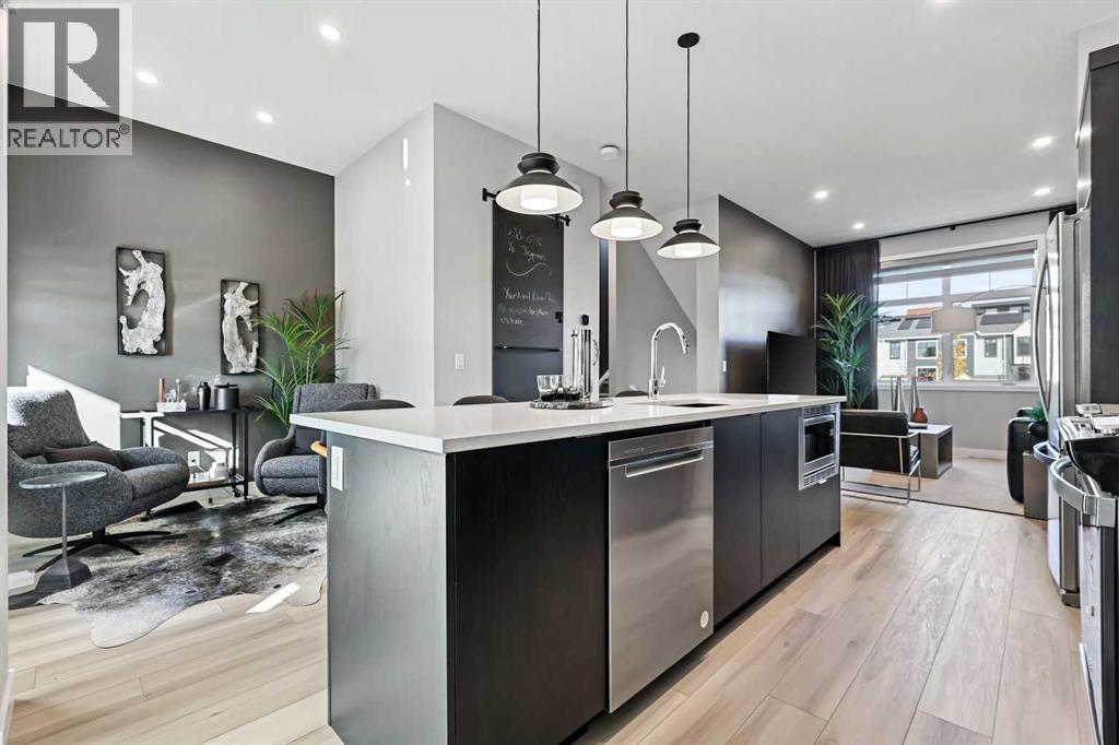 112, 595 Mahogany Road SE, Calgary, Alberta  T3M 3Y3 - Photo 2 - A2268418