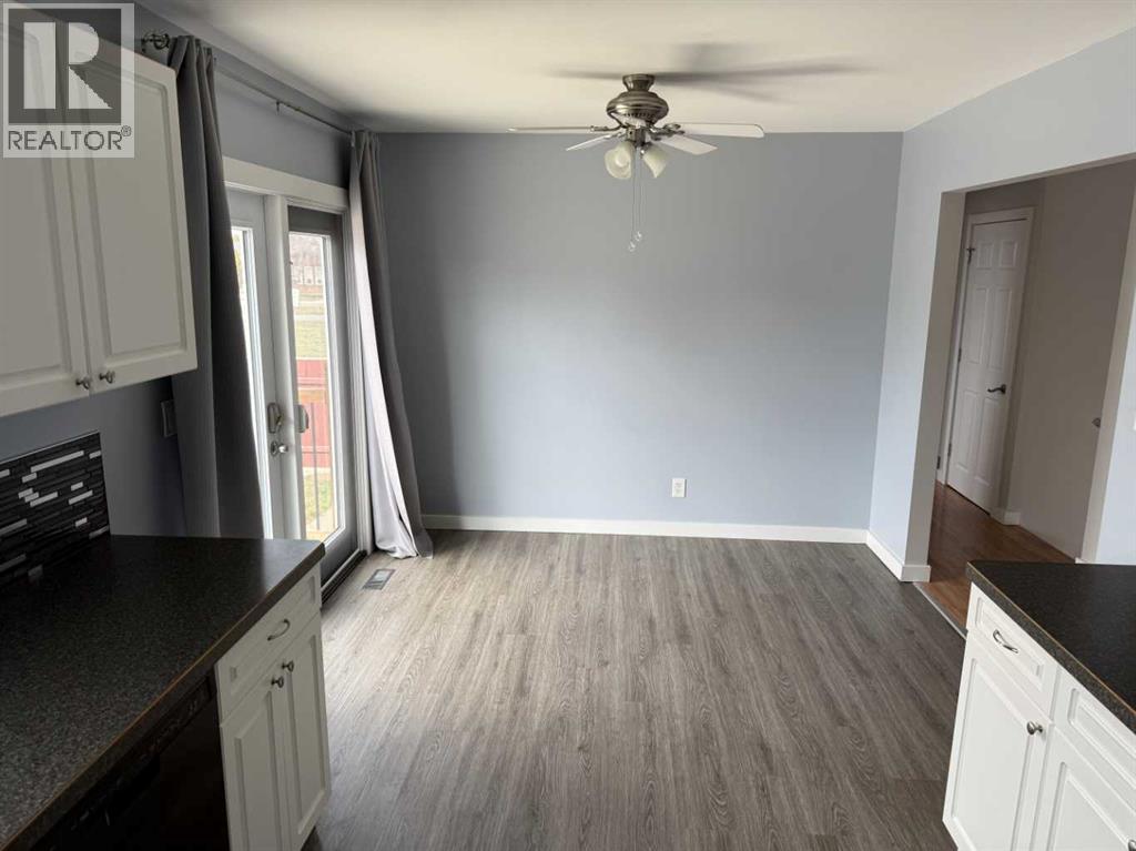 2510 18 Street N, Lethbridge, Alberta  T1H 4M8 - Photo 7 - A2298141