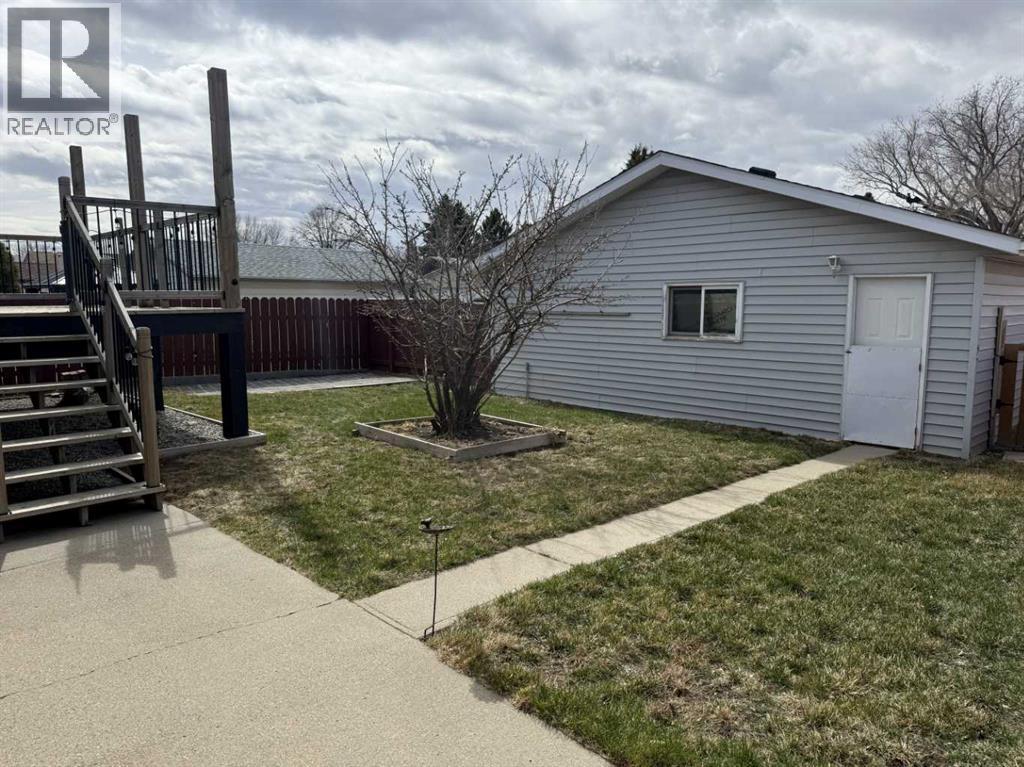 2510 18 Street N, Lethbridge, Alberta  T1H 4M8 - Photo 14 - A2298141