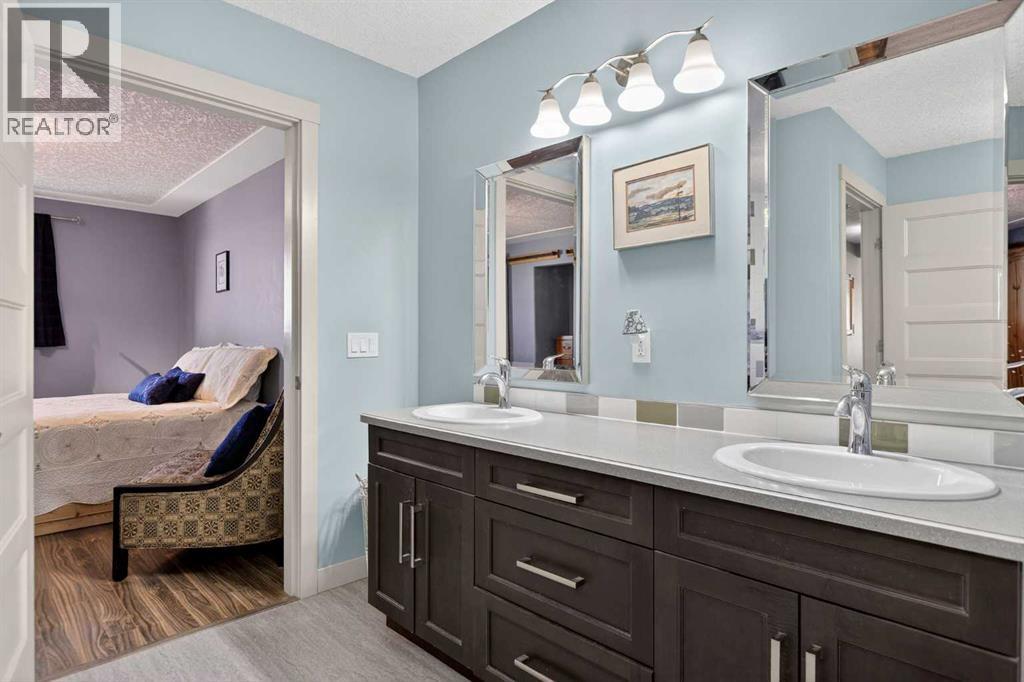 417 Frederick Avenue W, Standard, Alberta  T0J 3G0 - Photo 24 - A2283960