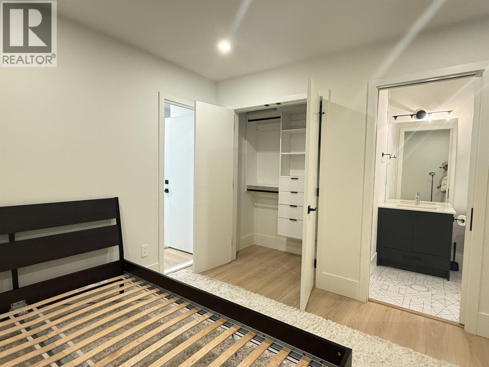 901 Jackson Crescent, New Westminster, British Columbia V3L 4S1 - Photo 10 - R3085170