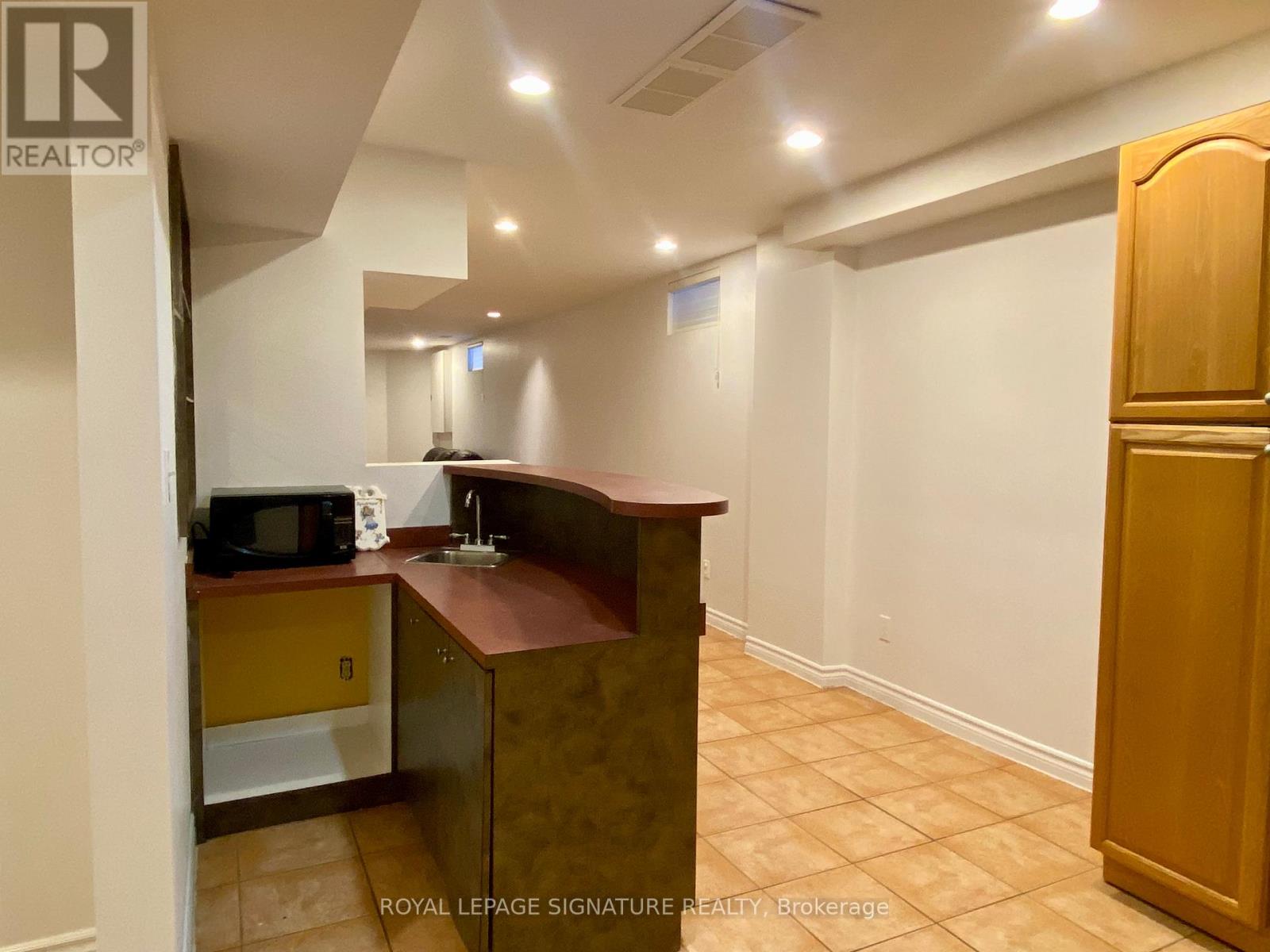 Basement - 194 Nahani Way, Mississauga, Ontario  L4Z 3J5 - Photo 12 - W12717758