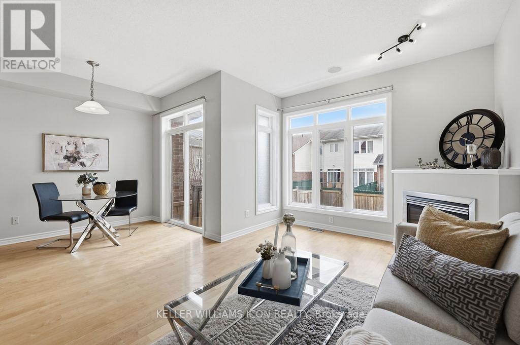 564 Remnor Avenue, Ottawa, Ontario  K2T 0A5 - Photo 14 - X12958636