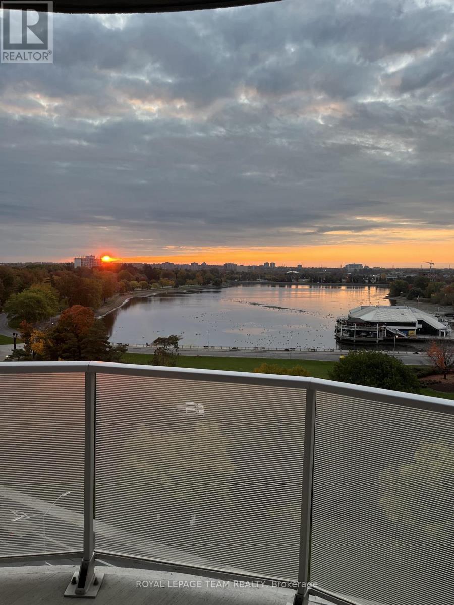 905 - 805 Carling Avenue, Ottawa, Ontario  K1S 5W9 - Photo 3 - X12958658