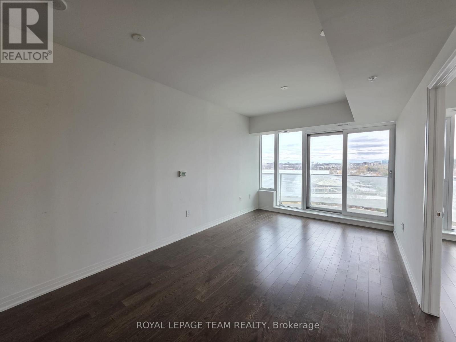 905 - 805 Carling Avenue, Ottawa, Ontario  K1S 5W9 - Photo 9 - X12958658