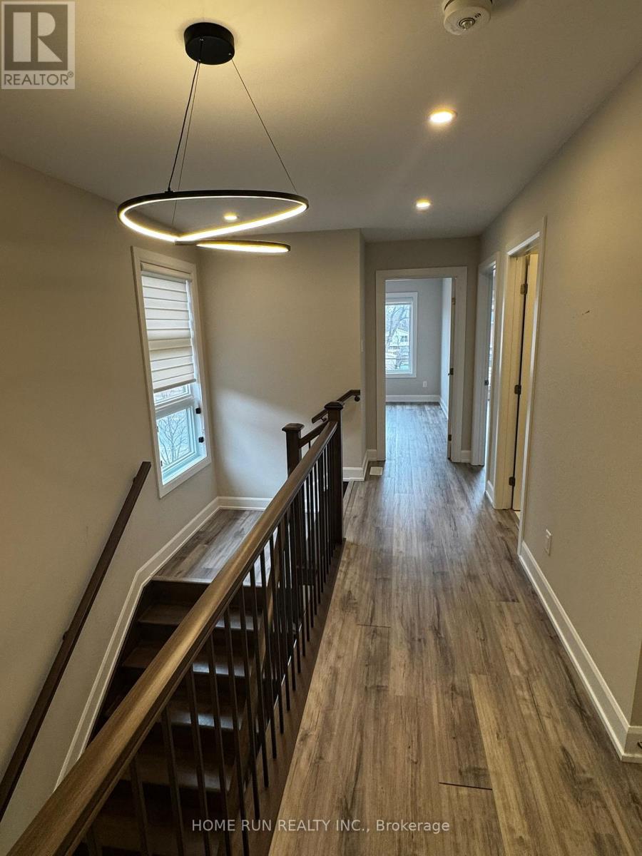 902 - A Pinecrest Road, Ottawa, Ontario  K2B 6B3 - Photo 30 - X12958664