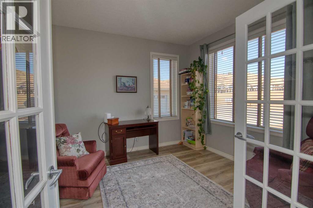 325 Canyon Boulevard W, Lethbridge, Alberta  T1K 6V2 - Photo 12 - A2286467