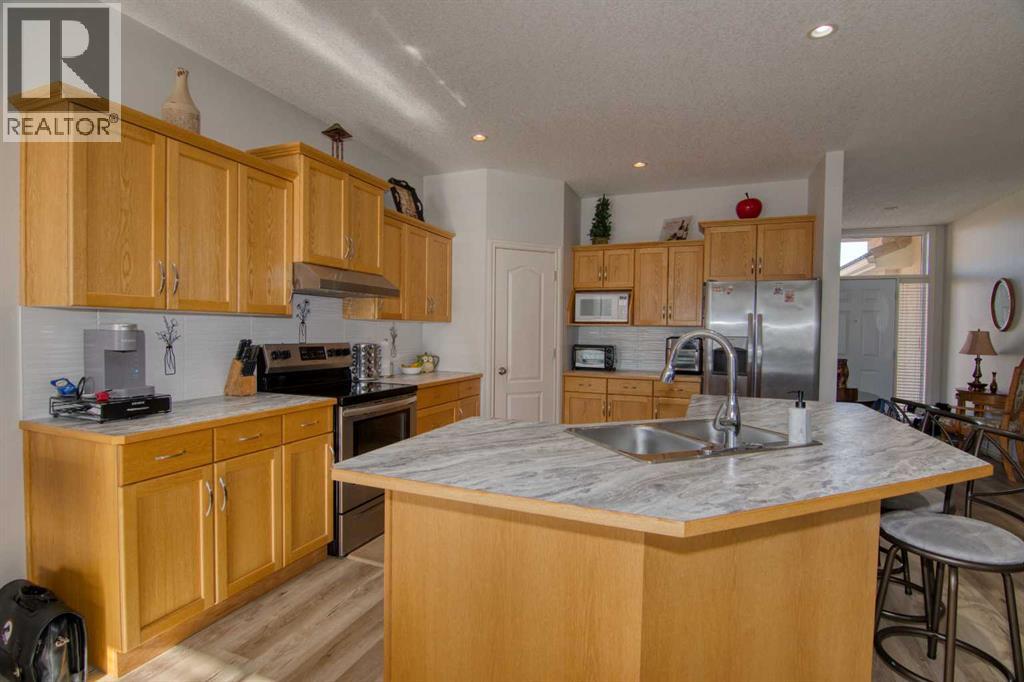 325 Canyon Boulevard W, Lethbridge, Alberta  T1K 6V2 - Photo 7 - A2286467