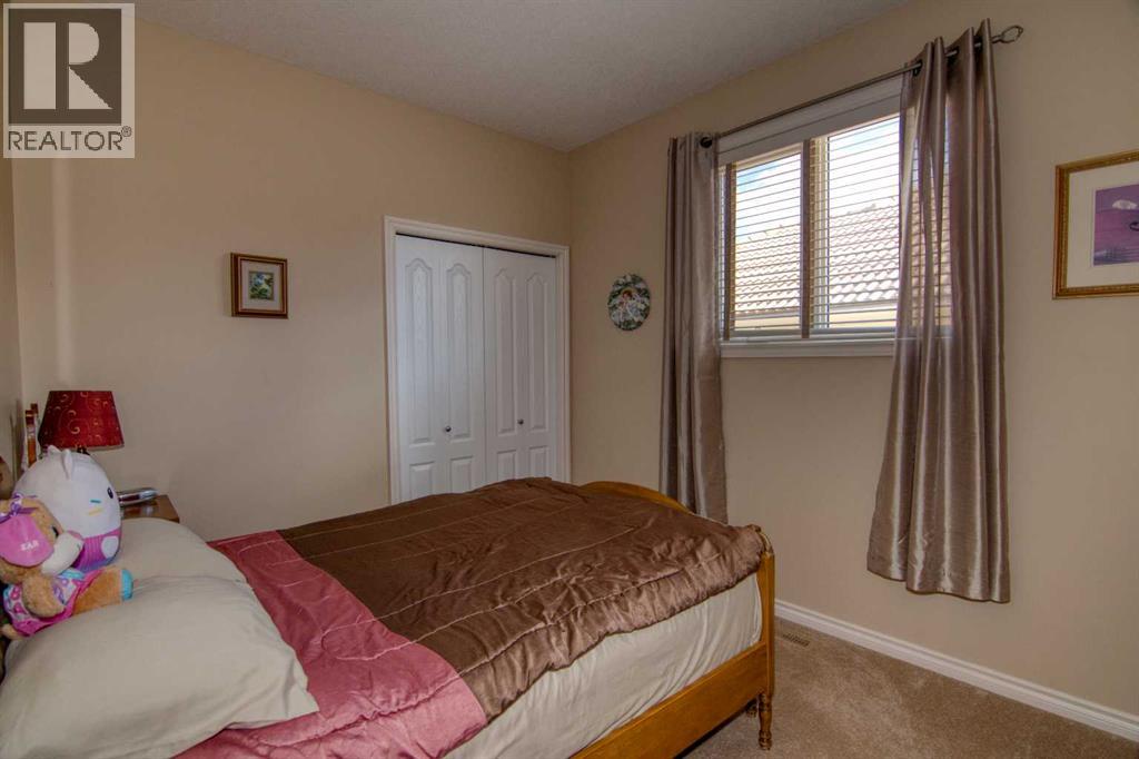 325 Canyon Boulevard W, Lethbridge, Alberta  T1K 6V2 - Photo 17 - A2286467