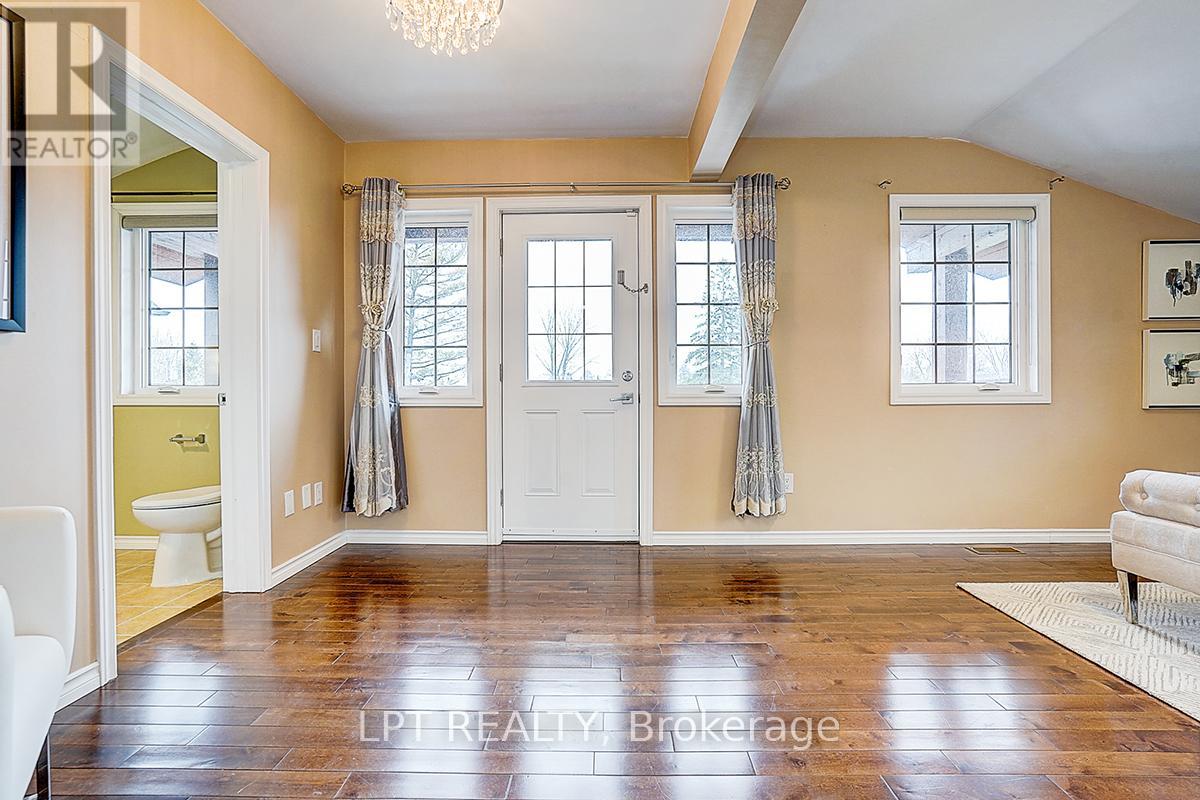 774 Churchill Lane, Georgina, Ontario  L0E 1S0 - Photo 31 - N12958630