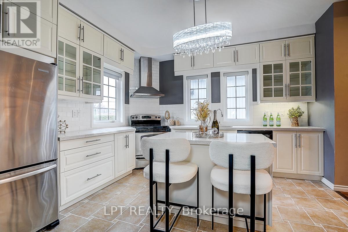 774 Churchill Lane, Georgina, Ontario  L0E 1S0 - Photo 5 - N12958630