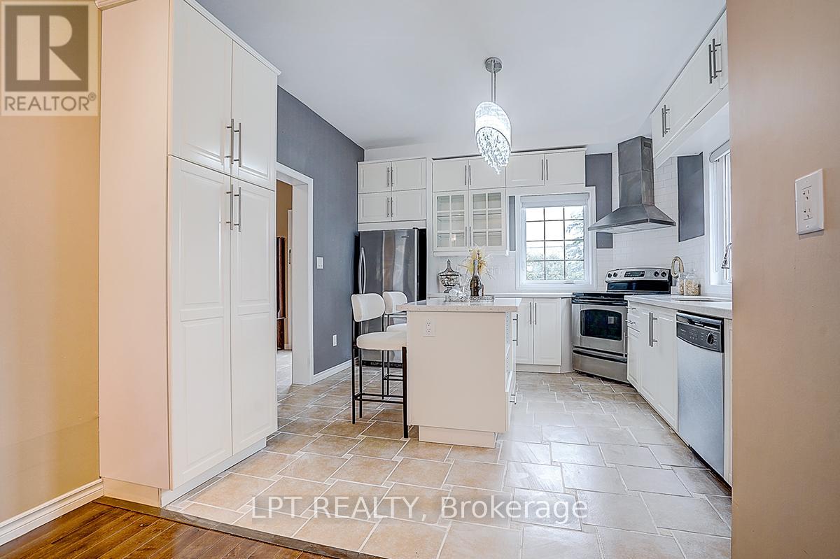 774 Churchill Lane, Georgina, Ontario  L0E 1S0 - Photo 9 - N12958630