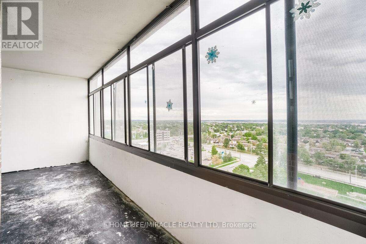 1703 - 15 Kensington Road, Brampton, Ontario  L6T 3W2 - Photo 30 - W12958638