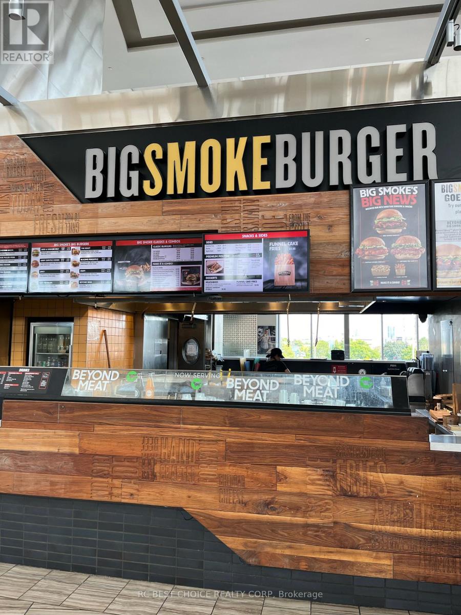 25 THE WEST MALL #, Toronto, Ontario