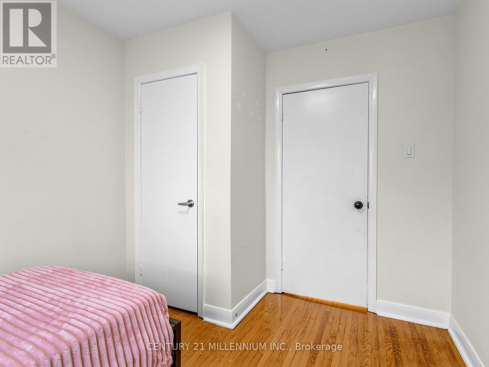 1426 Wilson Avenue, Toronto, Ontario  M3M 1J7 - Photo 22 - W12958654