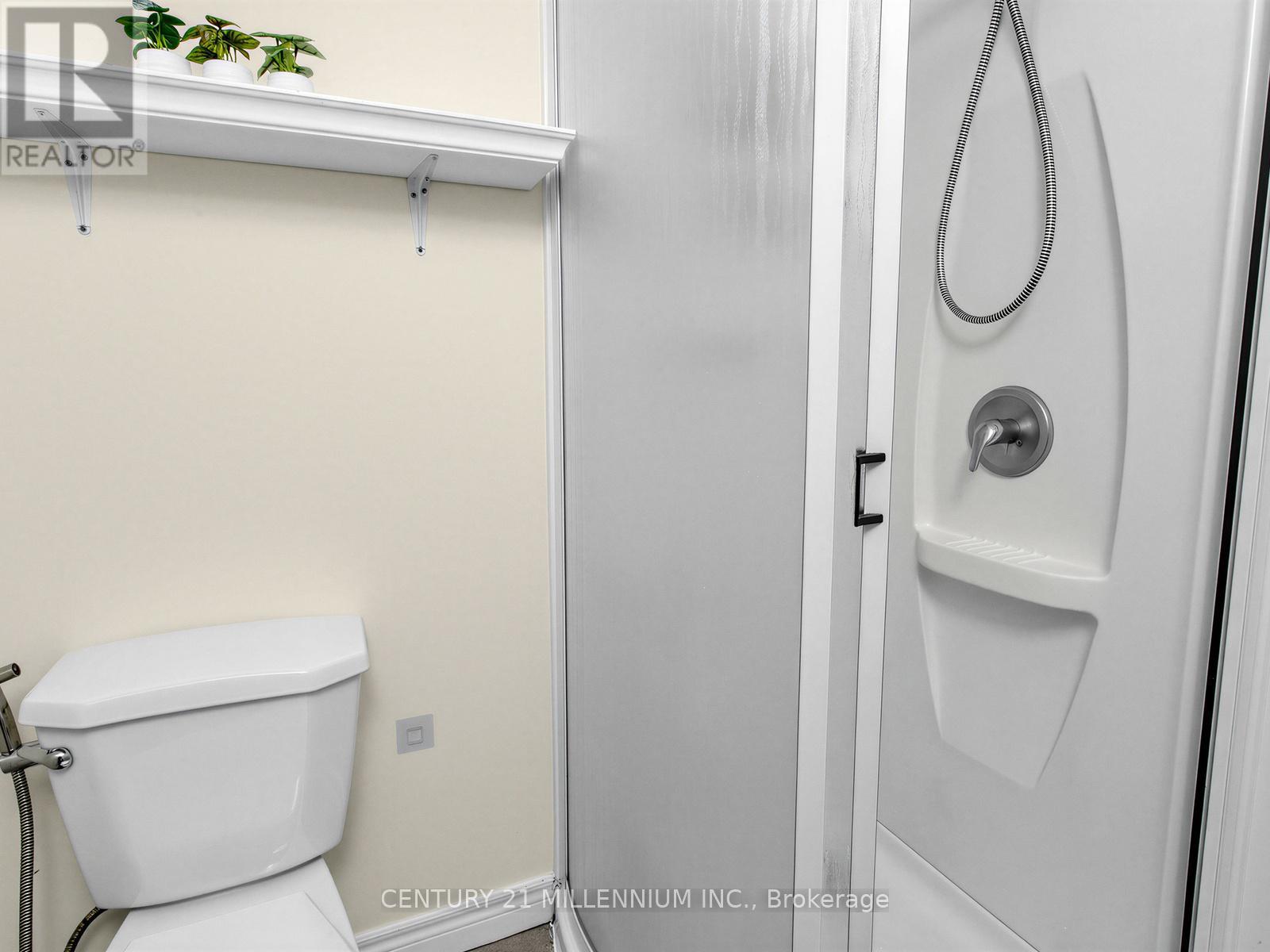 1426 Wilson Avenue, Toronto, Ontario  M3M 1J7 - Photo 27 - W12958654