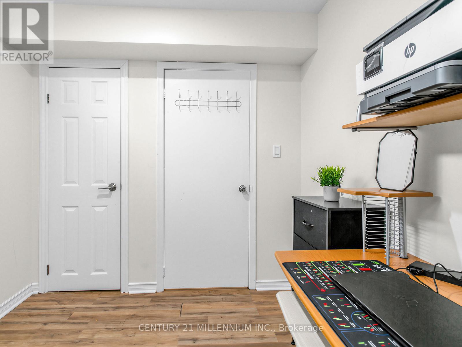 1426 Wilson Avenue, Toronto, Ontario  M3M 1J7 - Photo 31 - W12958654