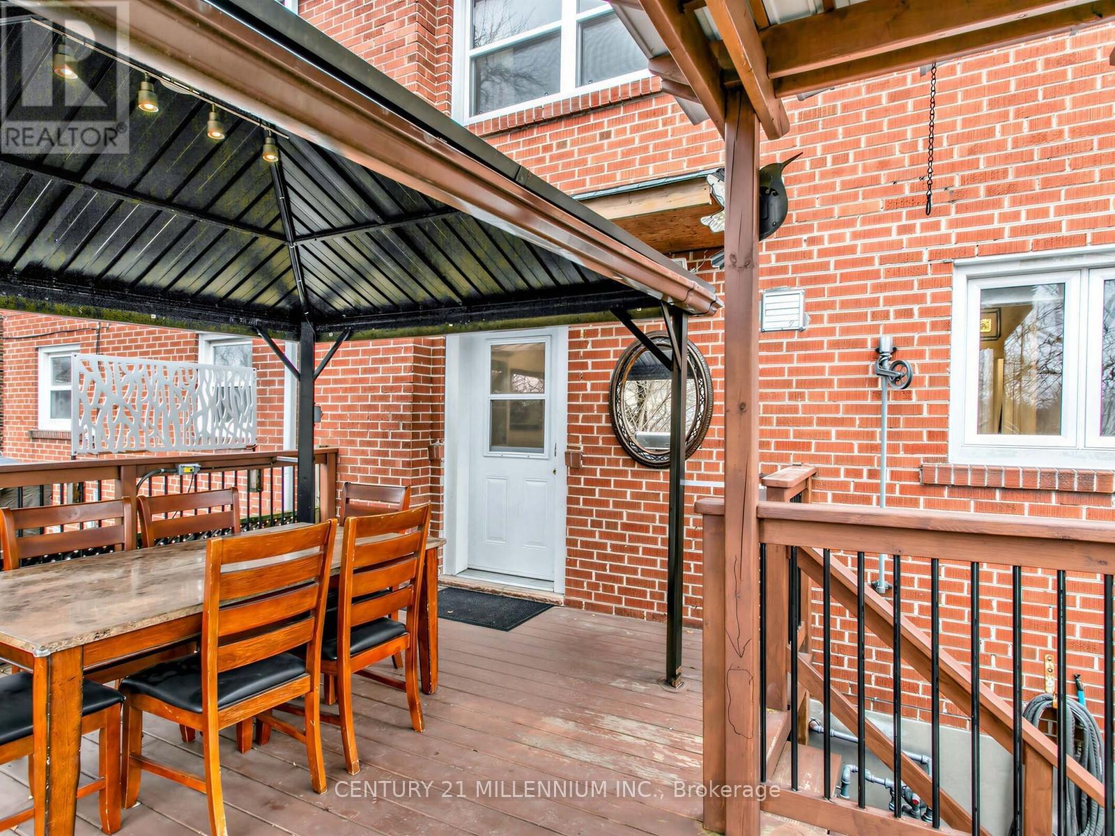 1426 Wilson Avenue, Toronto, Ontario  M3M 1J7 - Photo 36 - W12958654