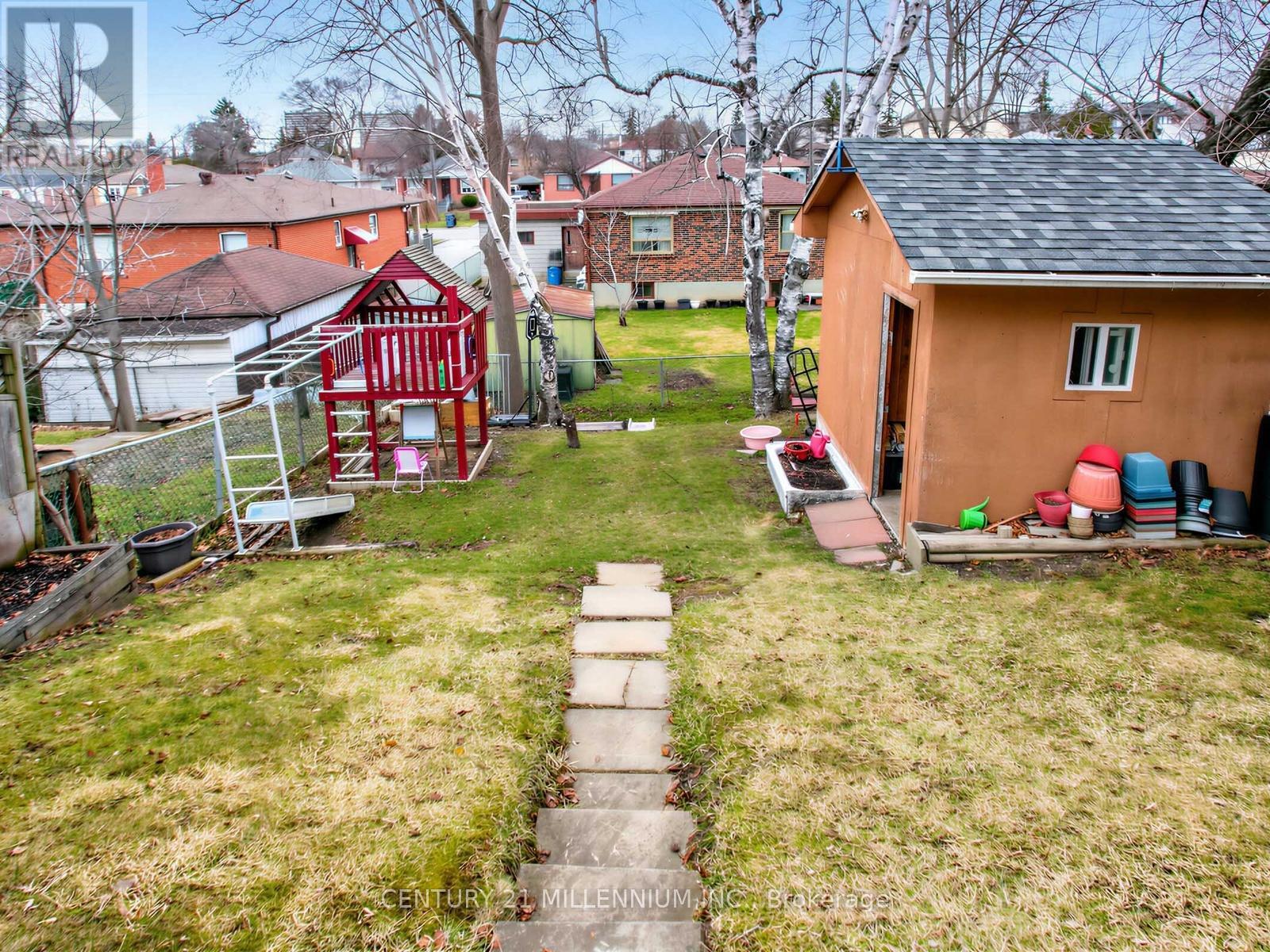 1426 Wilson Avenue, Toronto, Ontario  M3M 1J7 - Photo 37 - W12958654