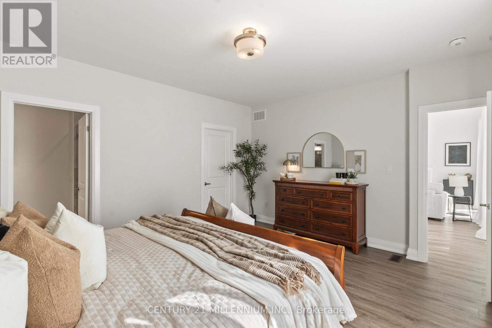 54 Holland Street, Port Hope, Ontario  L1A 0G2 - Photo 18 - X12958642