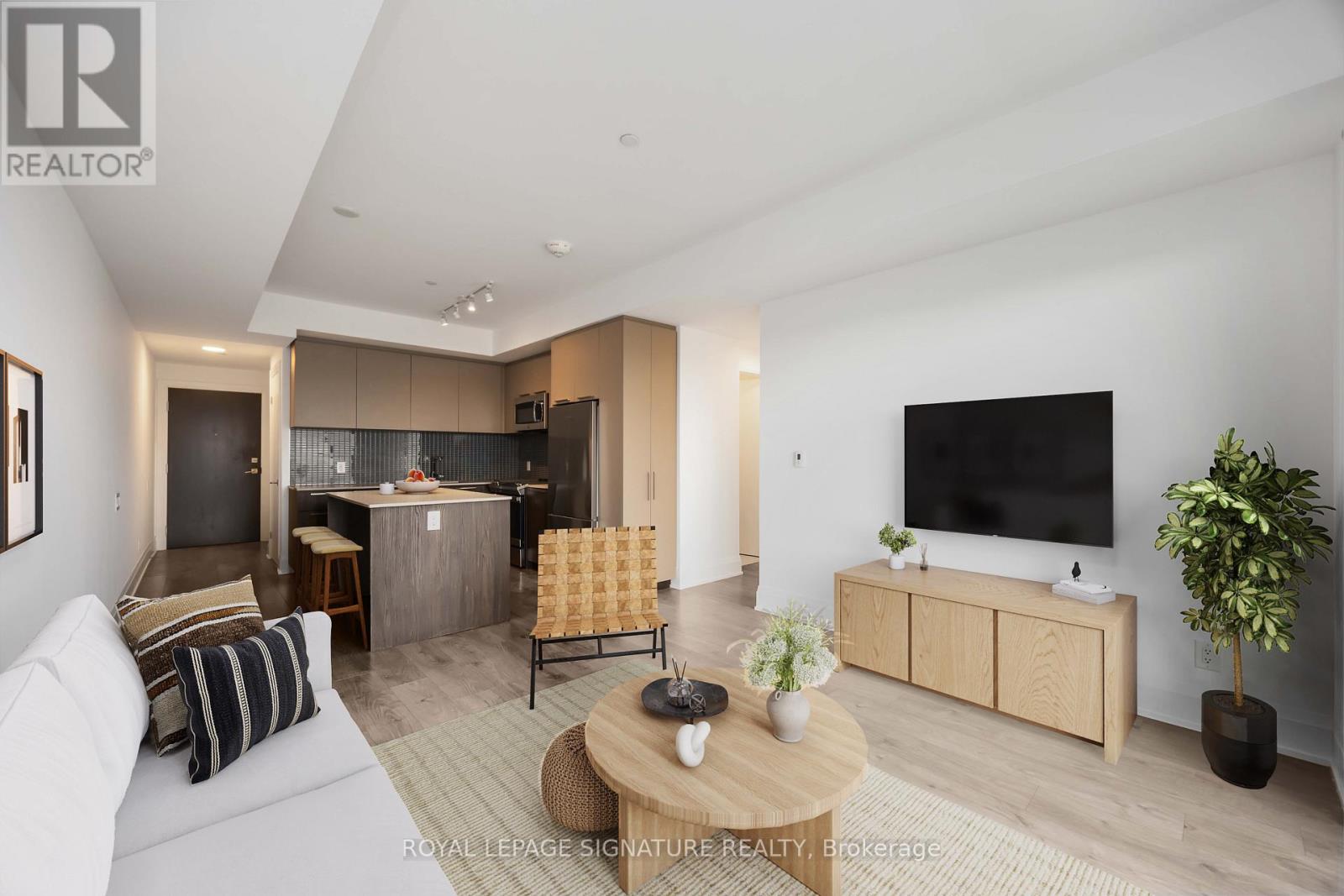 604 - 20 Brin Drive, Toronto, Ontario  M8X 0B2 - Photo 9 - W12958572