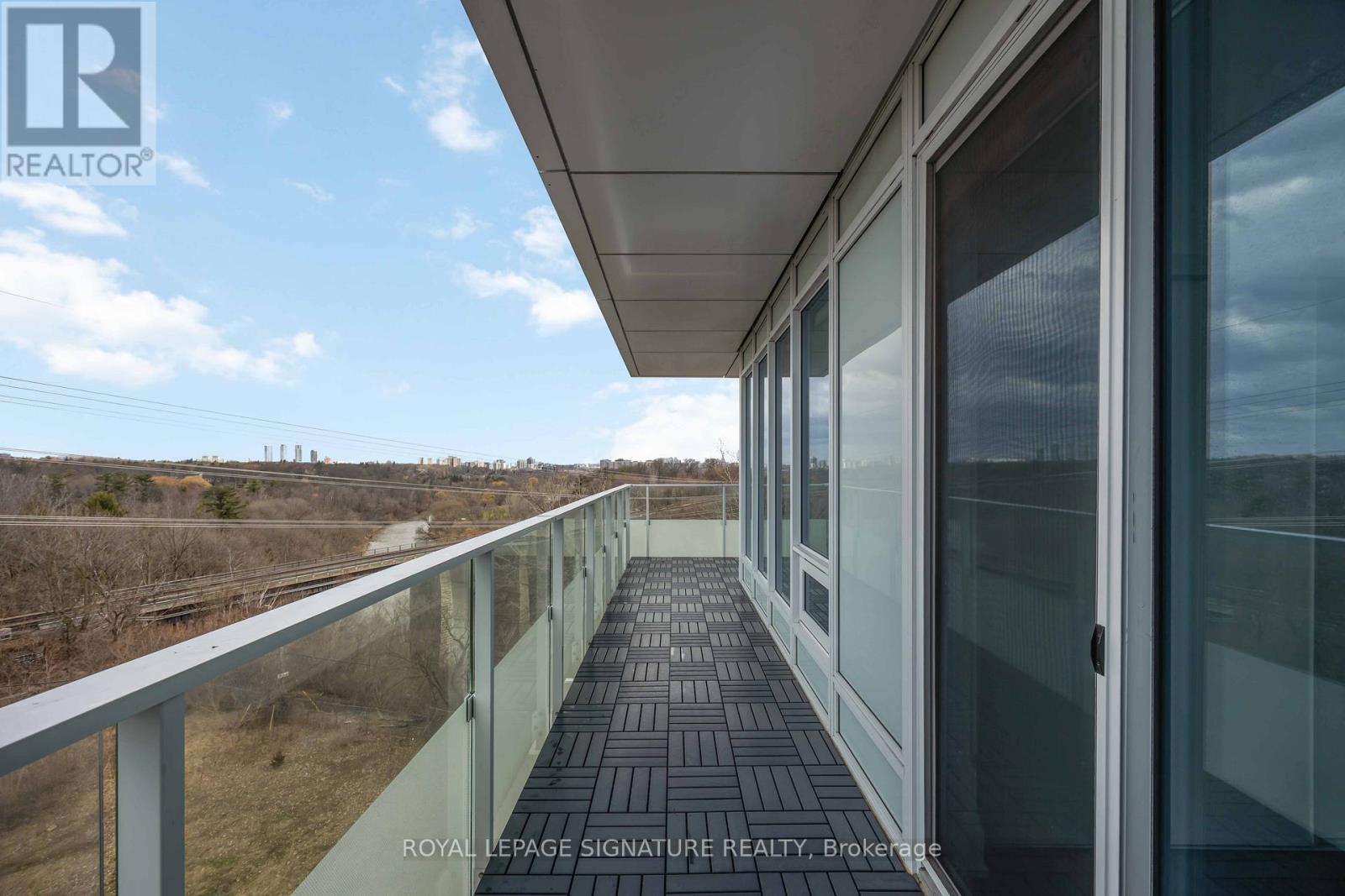 604 - 20 Brin Drive, Toronto, Ontario  M8X 0B2 - Photo 22 - W12958572