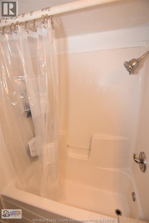 965 Bridge, Windsor, Ontario  N9B 2M9 - Photo 14 - 26006773