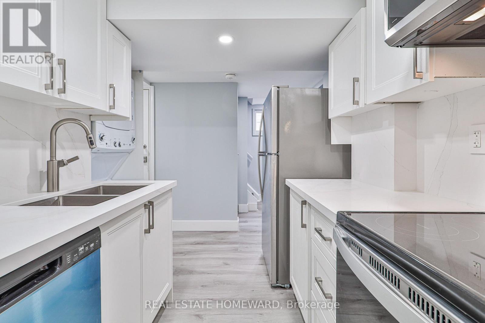 Lower Side - 226 Pleasant Avenue, Toronto, Ontario  M2M 1M5 - Photo 11 - C12958678