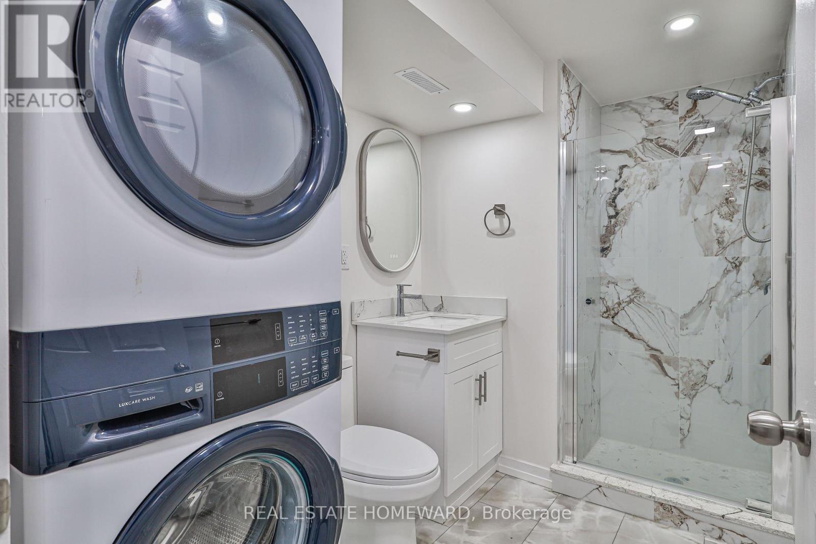 Lower Back - 226 Pleasant Avenue, Toronto, Ontario  M2M 1M5 - Photo 13 - C12958680