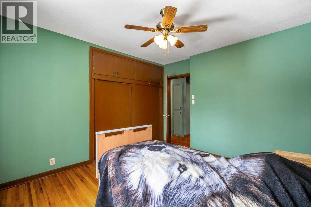 635 36 Street Sw, Calgary, Alberta  T3C 1R1 - Photo 17 - A2294379