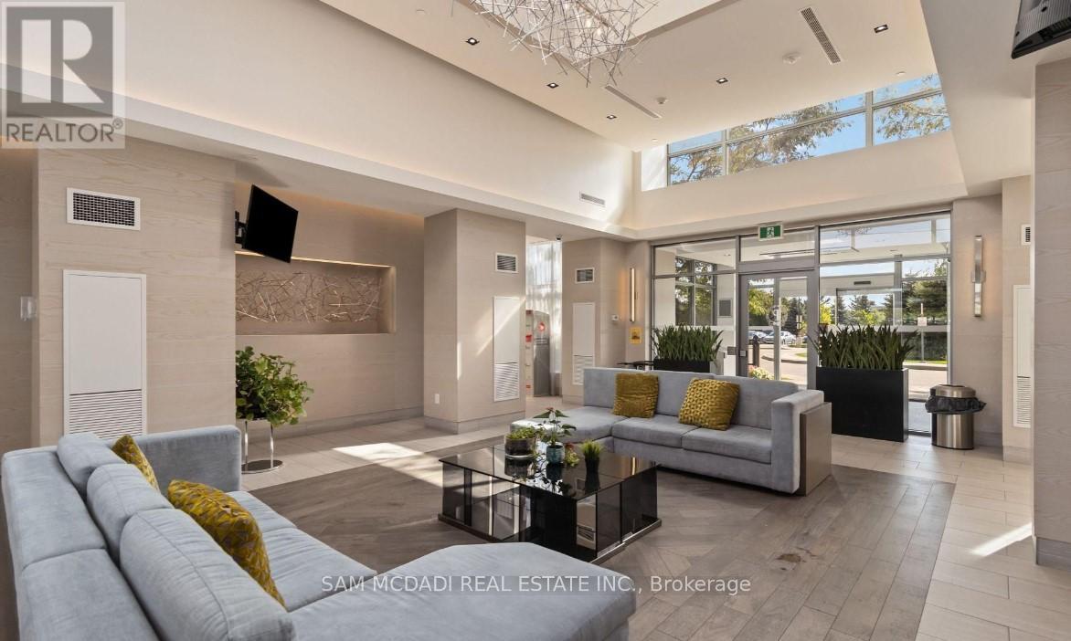 1510 - 4633 Glen Erin Drive, Mississauga, Ontario  L5M 0Y6 - Photo 2 - W12958684