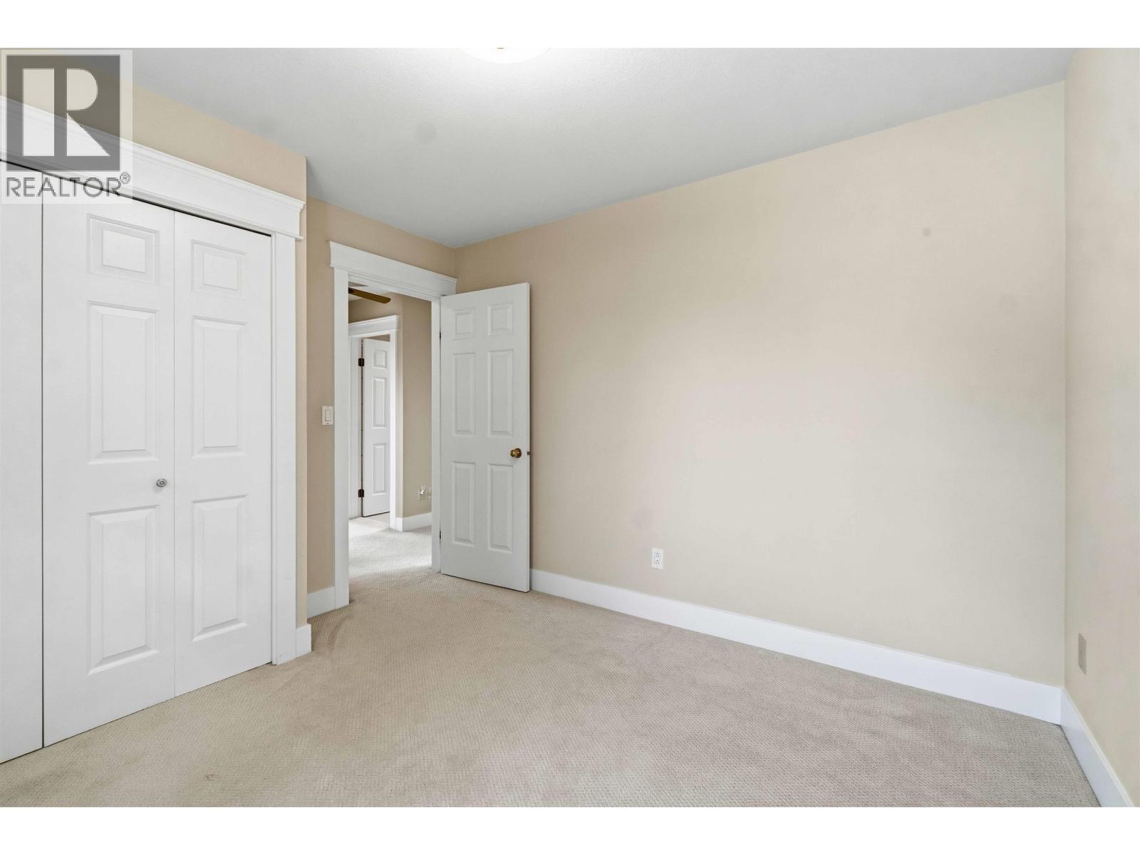 5541 Gilpin Street, Burnaby, British Columbia  V5G 2H8 - Photo 21 - R3104627