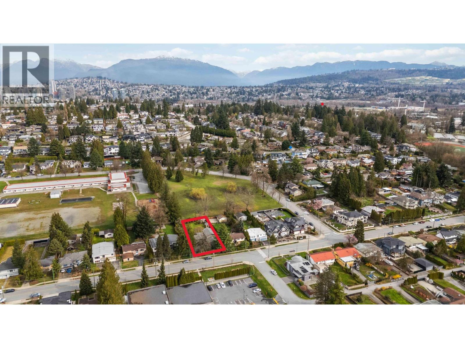 5541 Gilpin Street, Burnaby, British Columbia  V5G 2H8 - Photo 35 - R3104627