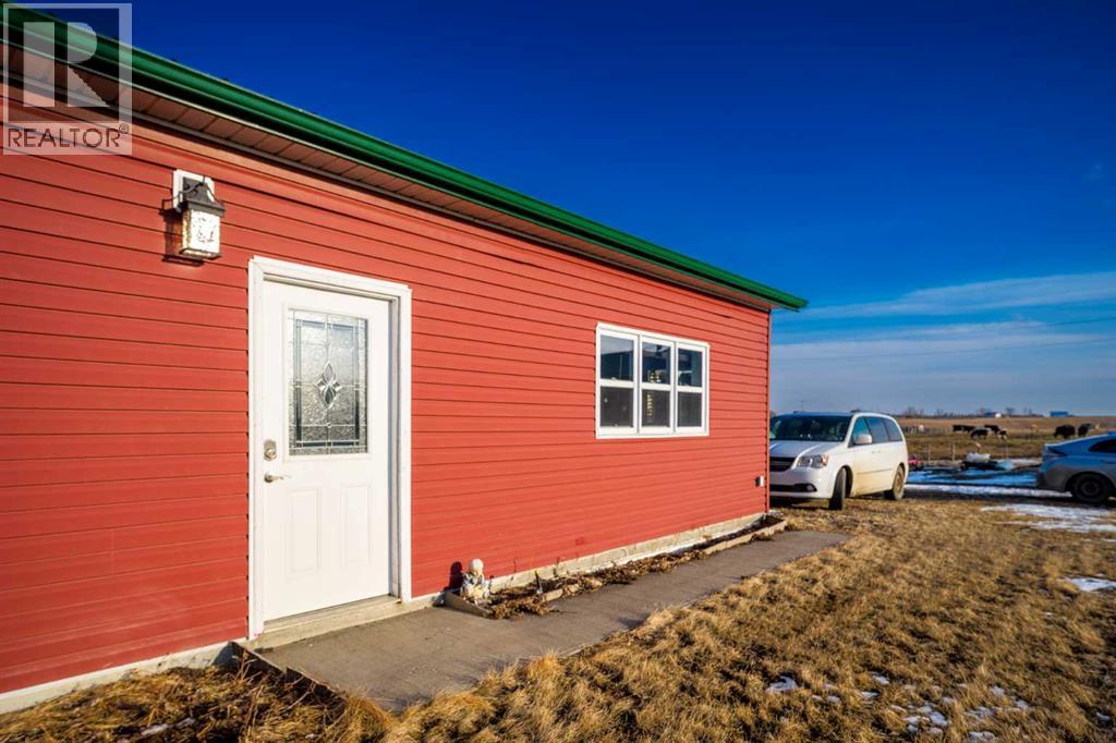 Rural, Rural Kneehill County, Alberta  T0M 0A0 - Photo 3 - A2298885