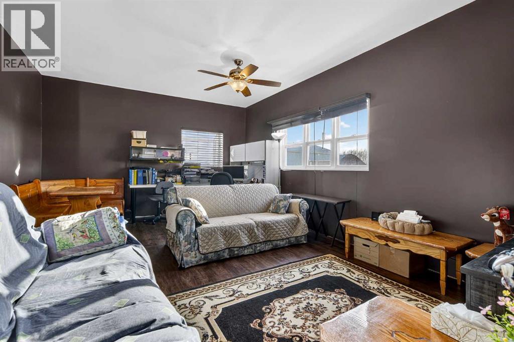 Rural, Rural Kneehill County, Alberta  T0M 0A0 - Photo 15 - A2298885