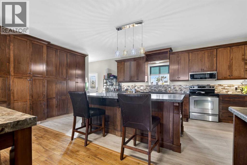 Rural, Rural Kneehill County, Alberta  T0M 0A0 - Photo 6 - A2298885