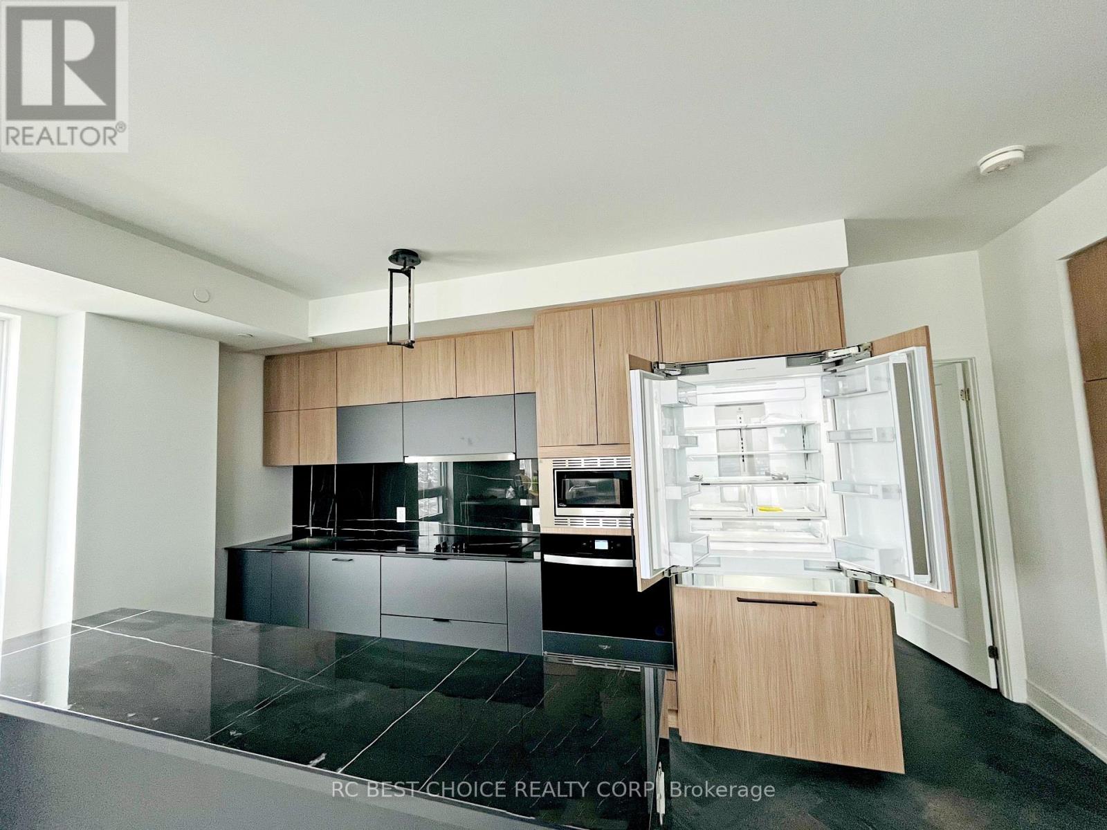 904 - 8888 Yonge Street, Richmond Hill, Ontario  L4C 6Z1 - Photo 4 - N12897018