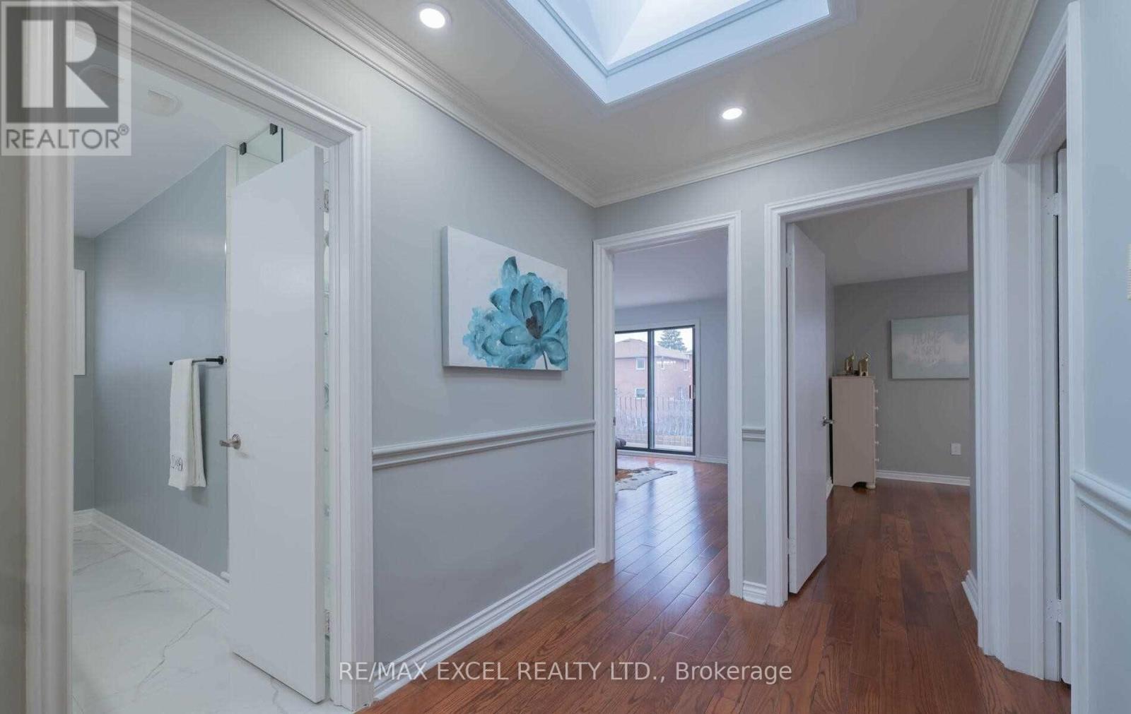 20 Garden Avenue, Richmond Hill, Ontario  L4C 6L9 - Photo 17 - N12924934