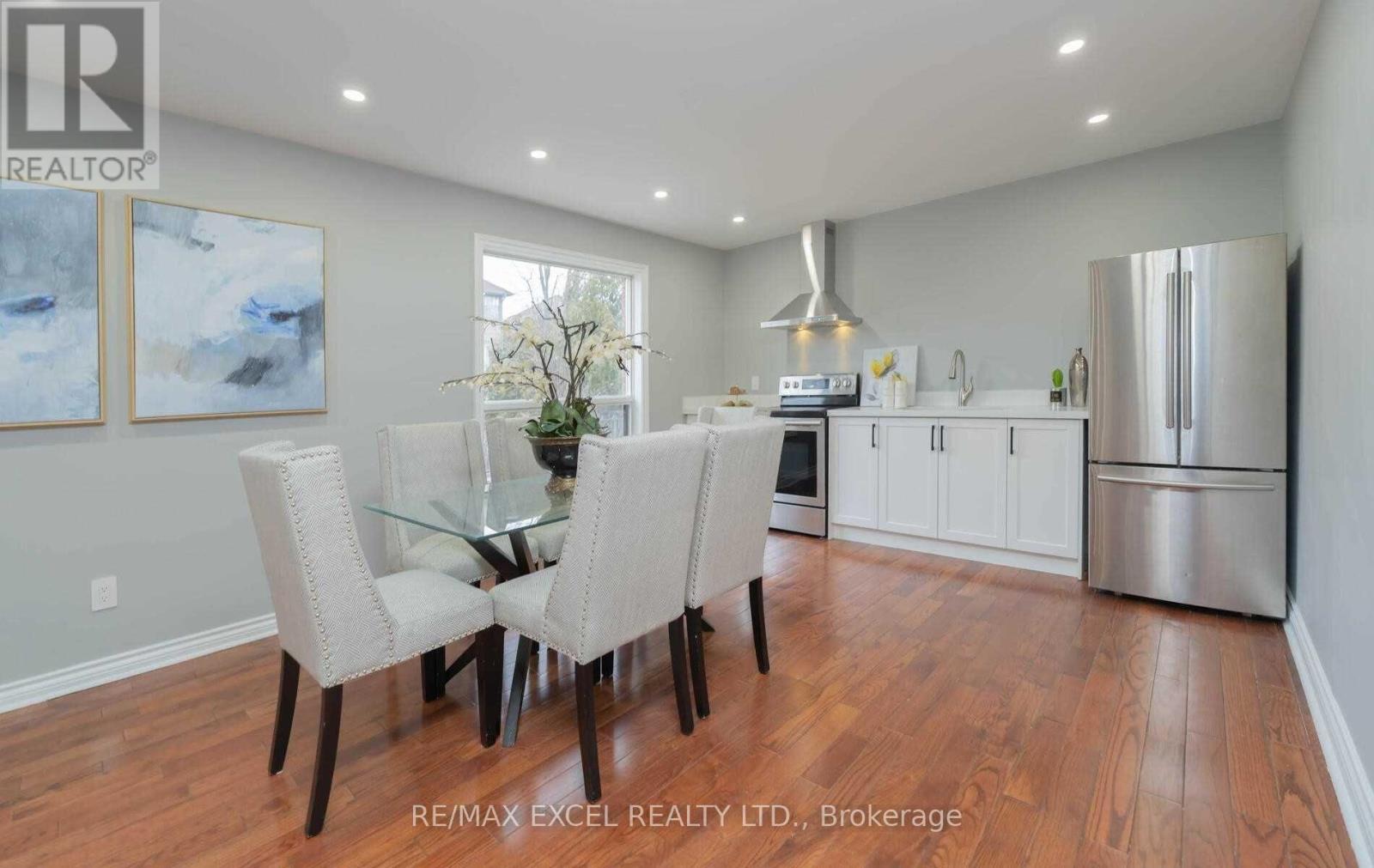 20 Garden Avenue, Richmond Hill, Ontario  L4C 6L9 - Photo 28 - N12924934