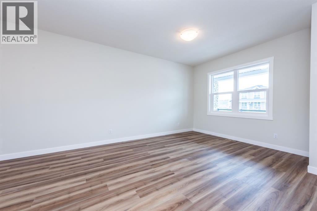 671 Wolf Willow Boulevard SE, Calgary, Alberta  T2X 5R2 - Photo 8 - A2299111