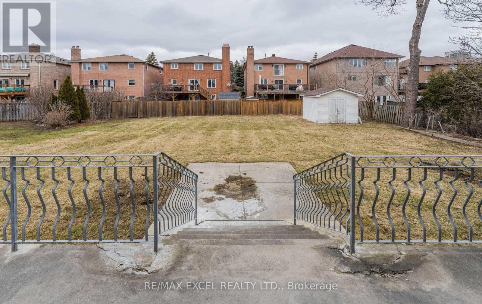 20 Garden Avenue, Richmond Hill, Ontario  L4C 6L9 - Photo 40 - N12924934