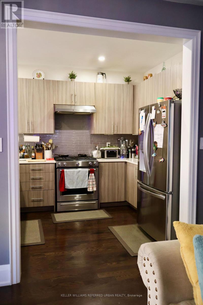 Bedroom - 1260 Bardeau Street, Innisfil, Ontario  L0L 1W0 - Photo 13 - N12958706