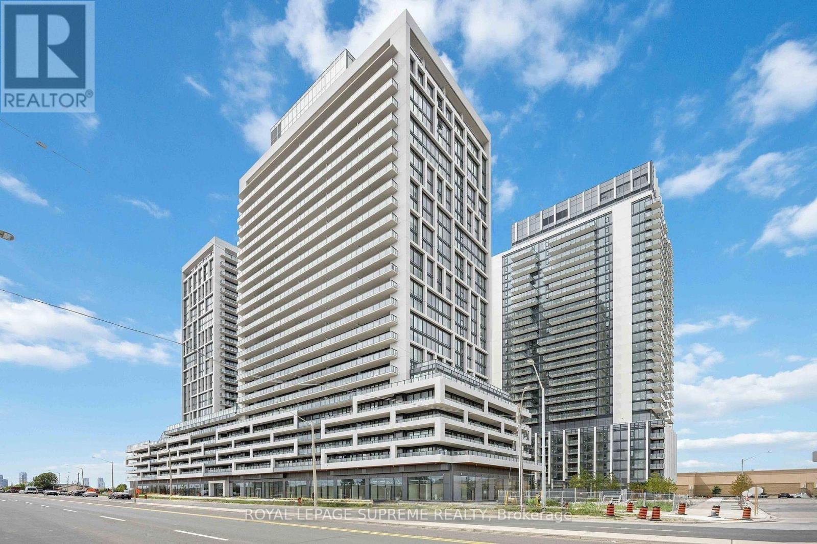 404 - 8960 JANE STREET, Vaughan, Ontario
